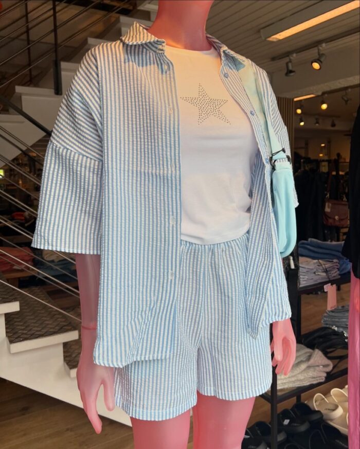 NMLUNA LOOSE SHORTS - Image 1