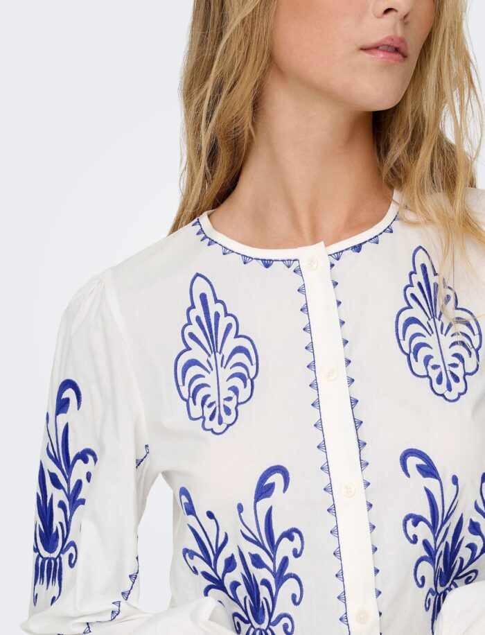 ONLHELEN LS EMB BUTTON TOP - Image 2