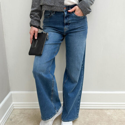 ONLMADISON BLUSH HW Wide denim